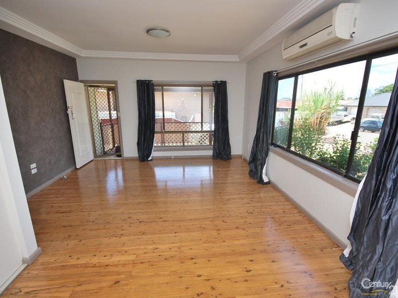 Fairfield West NSW 2165