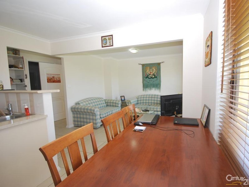 170 Prairievale Rd, Bossley Park NSW 2176