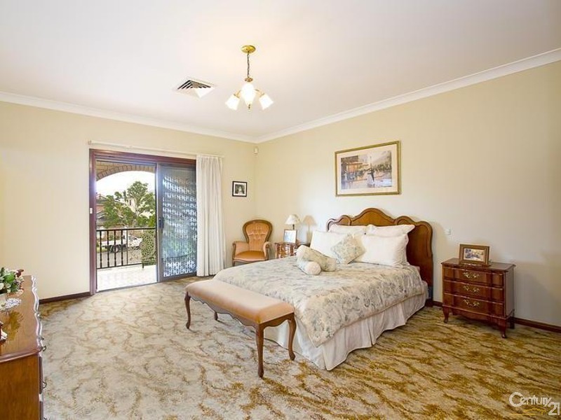132 Brown Rd, Bonnyrigg Heights NSW 2177