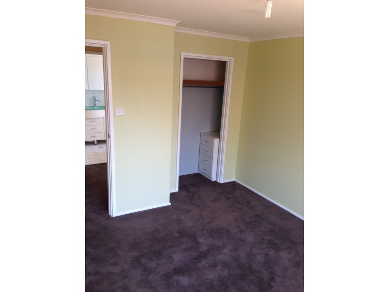 Claremont Meadows NSW 2747