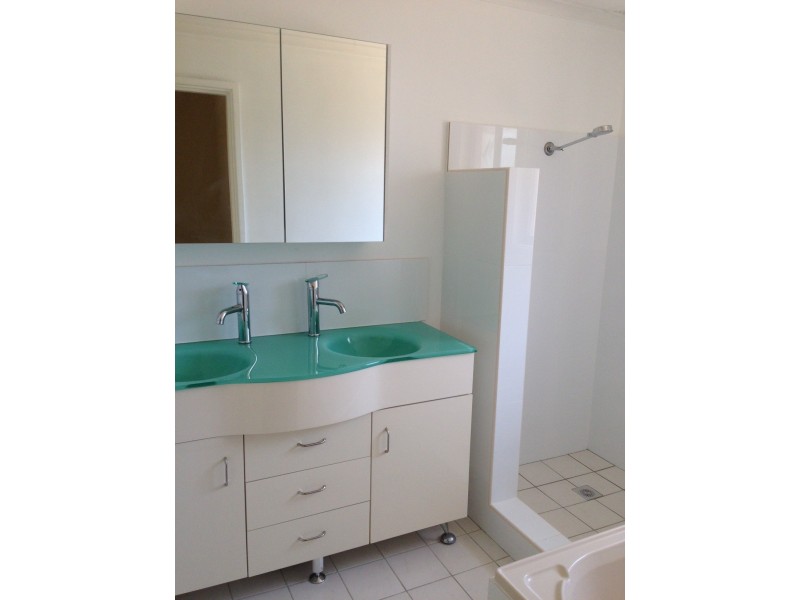 Claremont Meadows NSW 2747