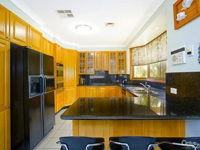 1 Santangelo Close, Edensor Park NSW 2176