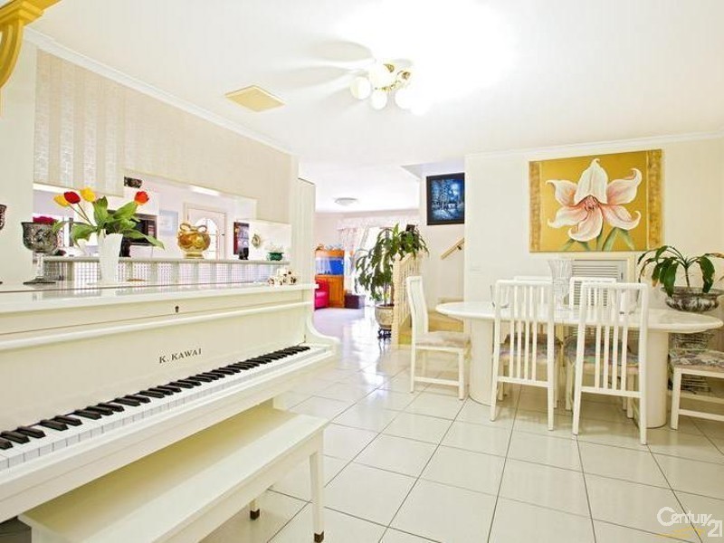 10  Geronimo Close, Greenfield Park NSW 2176