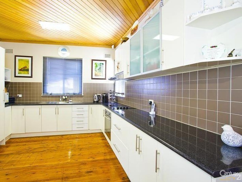 7 Baragoola Street, Fairfield West NSW 2165