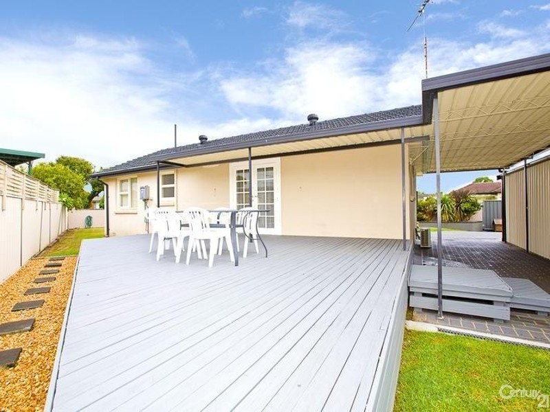 Fairfield West NSW 2165