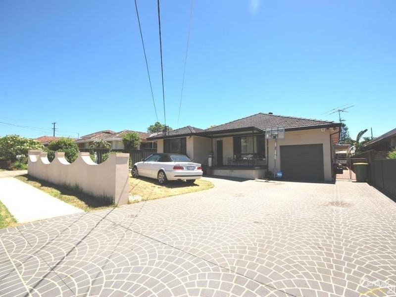 35 Tyrell Cresent, Fairfield West NSW 2165