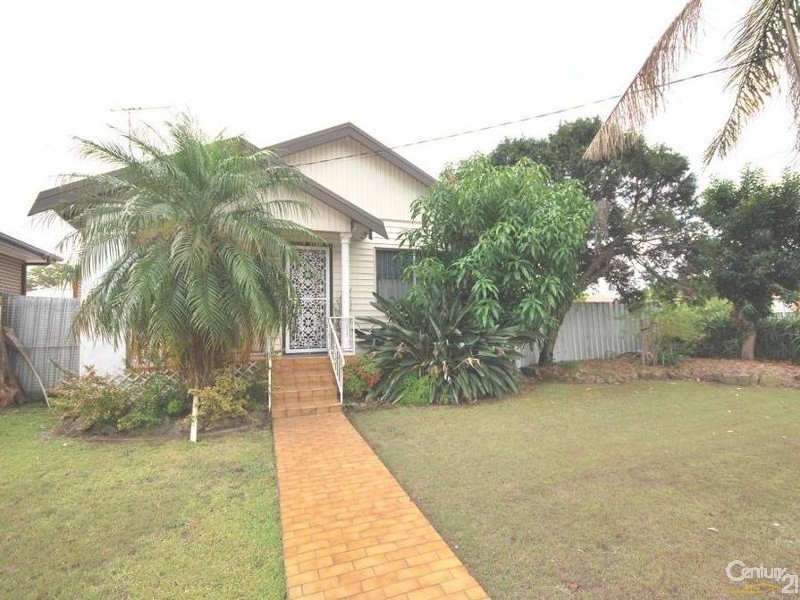 67 Railway Parade, Fairfield NSW 2165