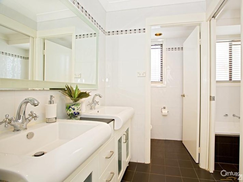 6  Evelyn Close, Wetherill Park NSW 2164