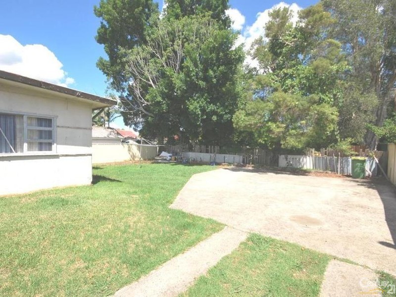 45 Crown Street, Fairfield East NSW 2165