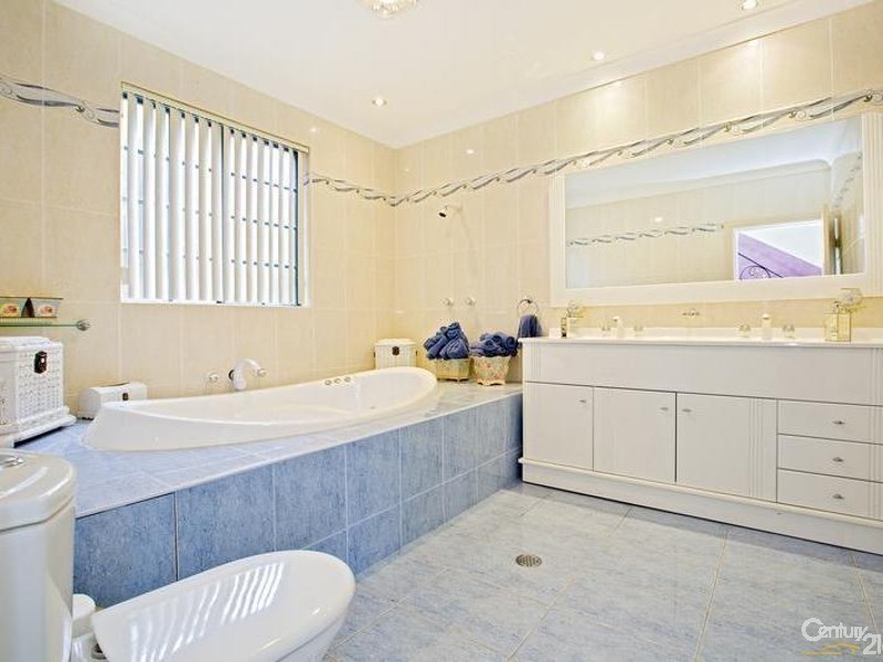 10 Norval Street, Auburn NSW 2144