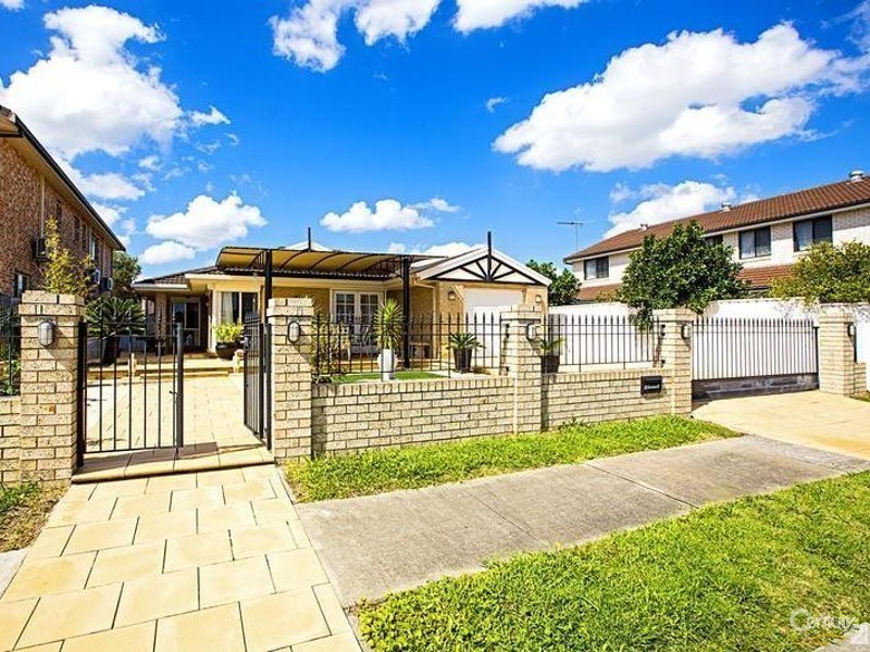 23  Success Street, Greenfield Park NSW 2176