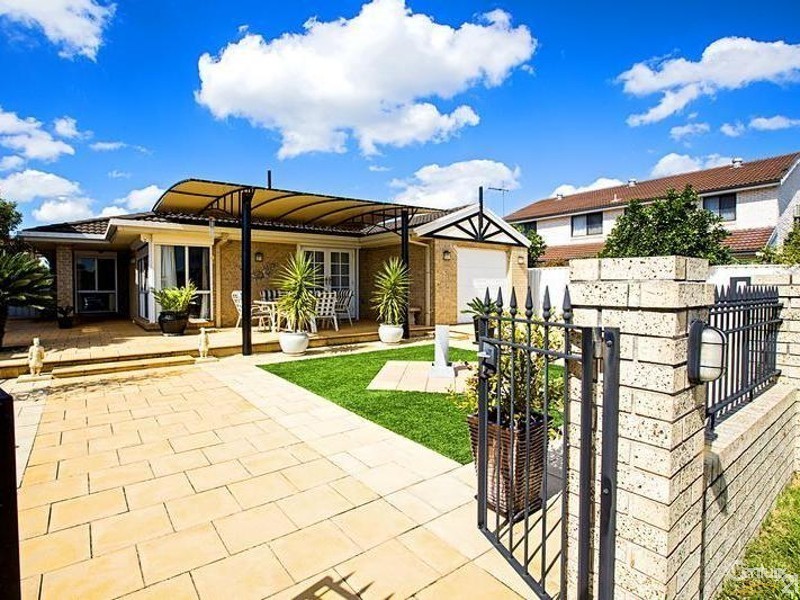 23  Success Street, Greenfield Park NSW 2176