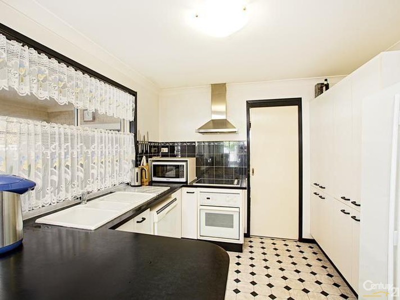 23  Success Street, Greenfield Park NSW 2176