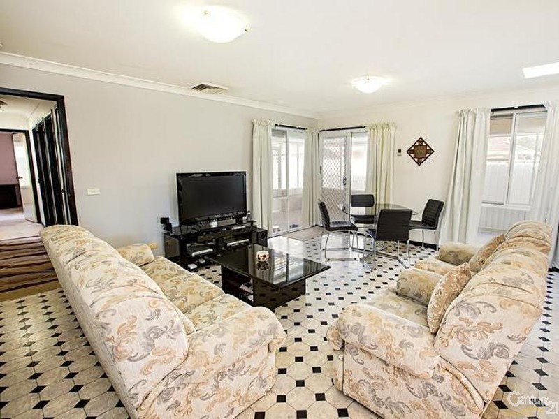 23  Success Street, Greenfield Park NSW 2176