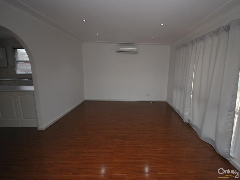 Fairfield West NSW 2165