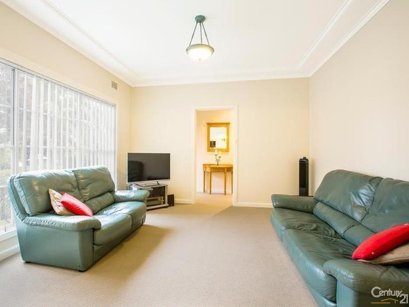 11 Orchid Road, Guildford NSW 2161