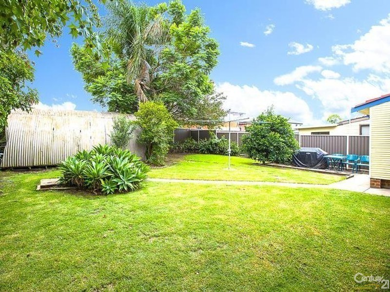 11 Orchid Road, Guildford NSW 2161