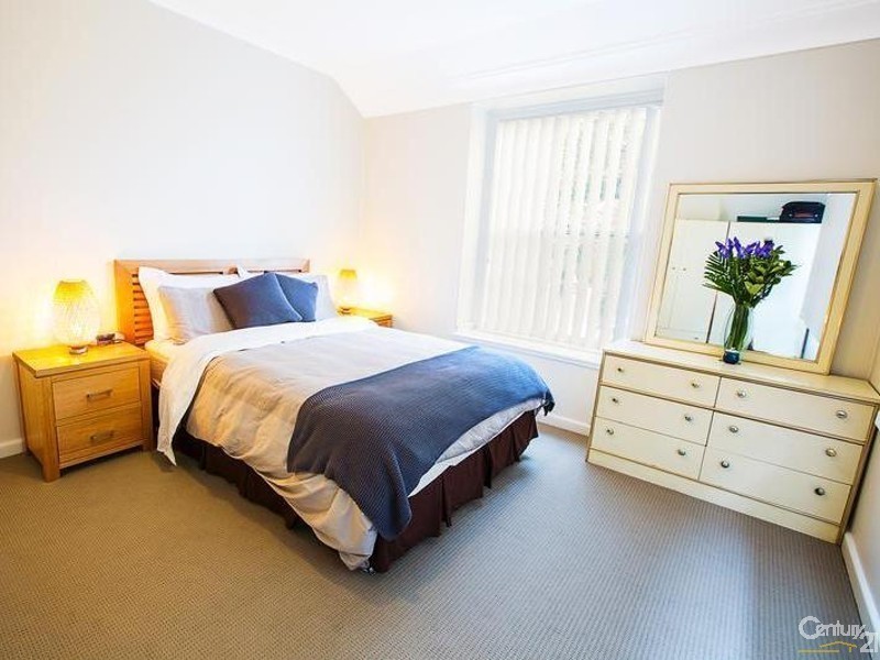 11 Orchid Road, Guildford NSW 2161