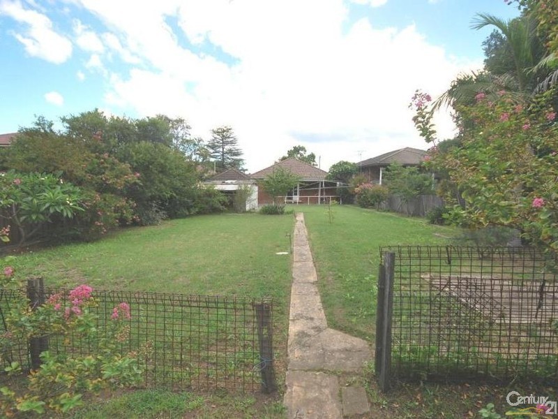 78 Camden Street, Fairfield Heights NSW 2165