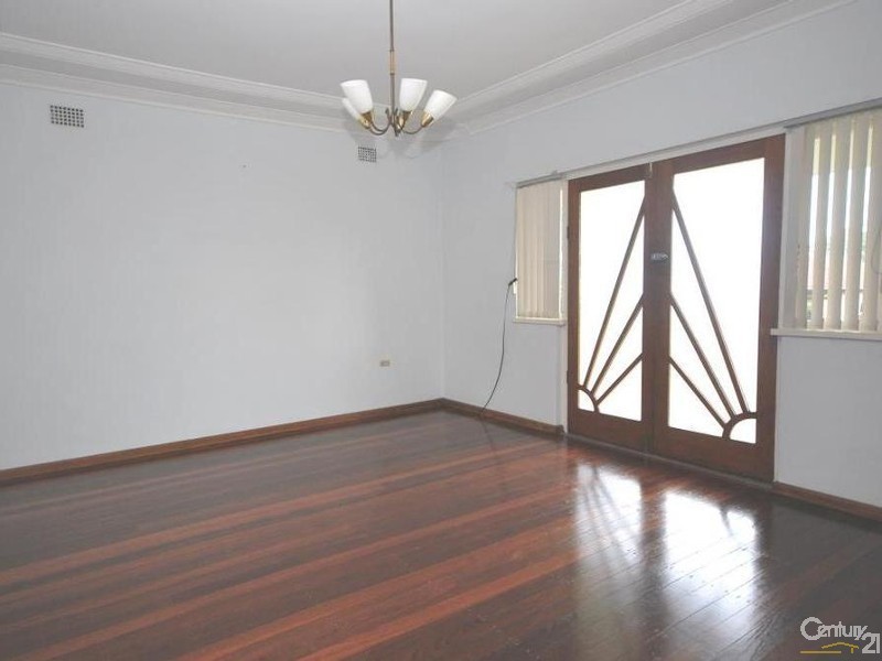 78 Camden Street, Fairfield Heights NSW 2165