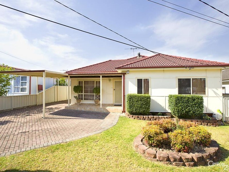 Fairfield West NSW 2165