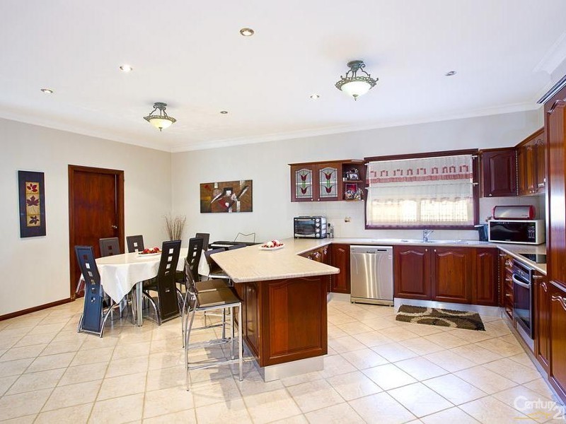 Fairfield West NSW 2165