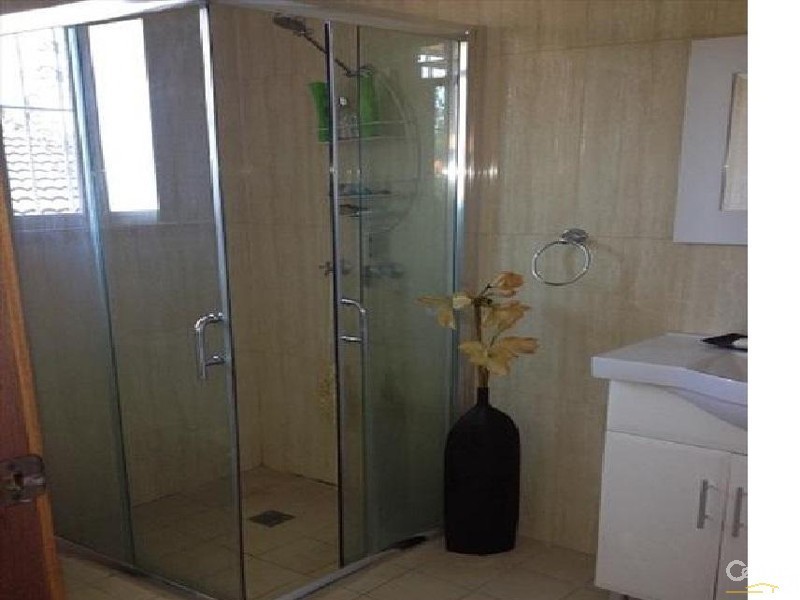 Bossley Park NSW 2176