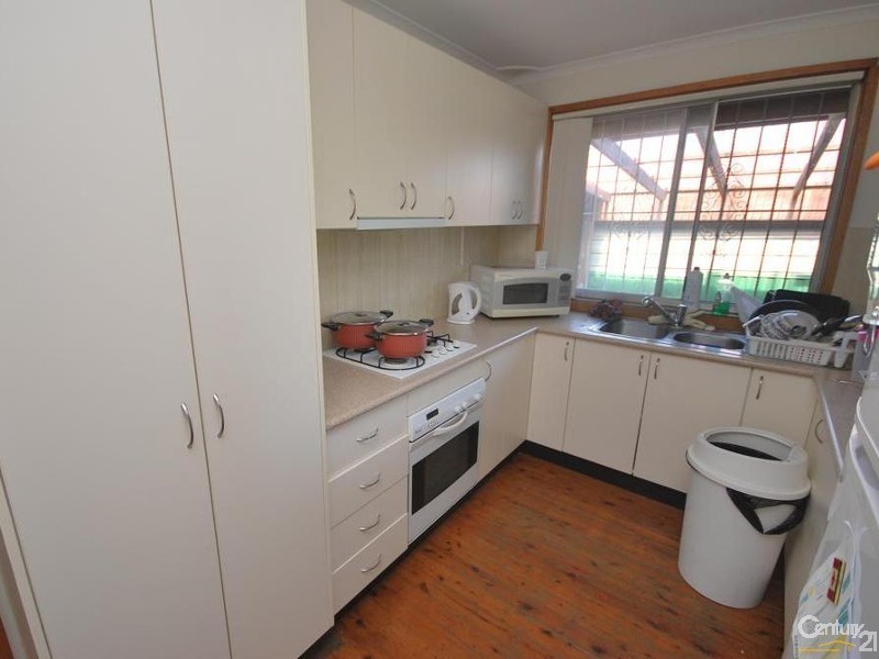 Bossley Park NSW 2176