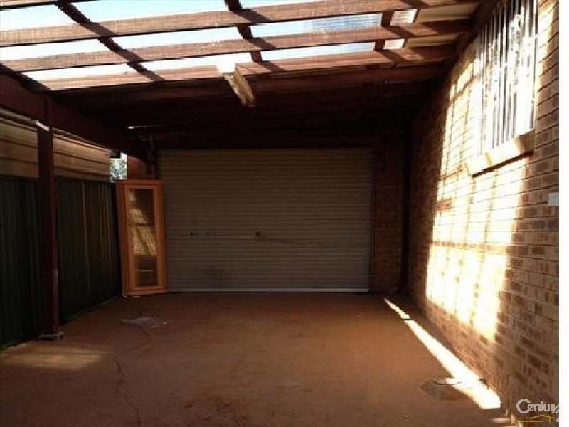 Bossley Park NSW 2176