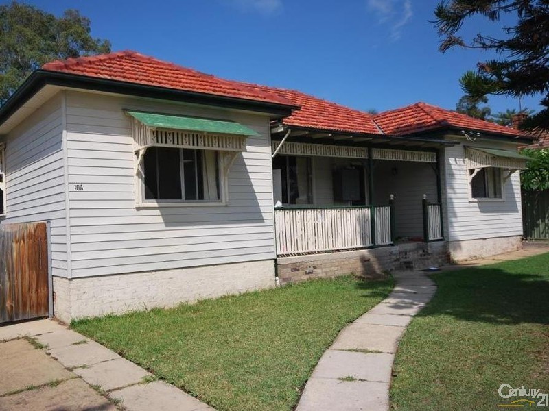 10A  West Street, Guildford NSW 2161