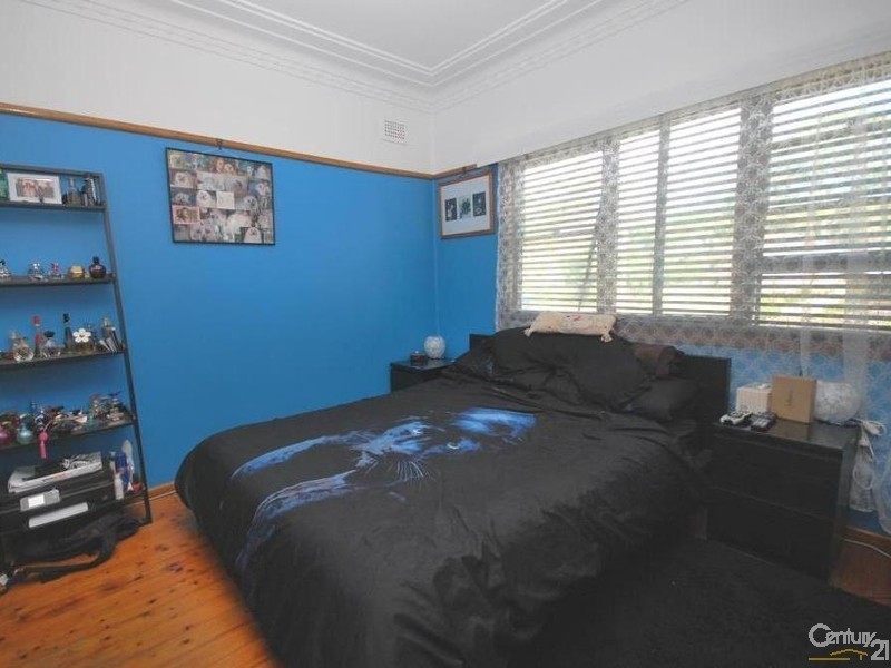 25 Curringa Road, Villawood NSW 2163