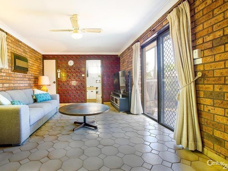 4 Lodge Place, Wetherill Park NSW 2164