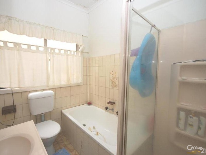 3  Mcmahon Road, Yagoona NSW 2199