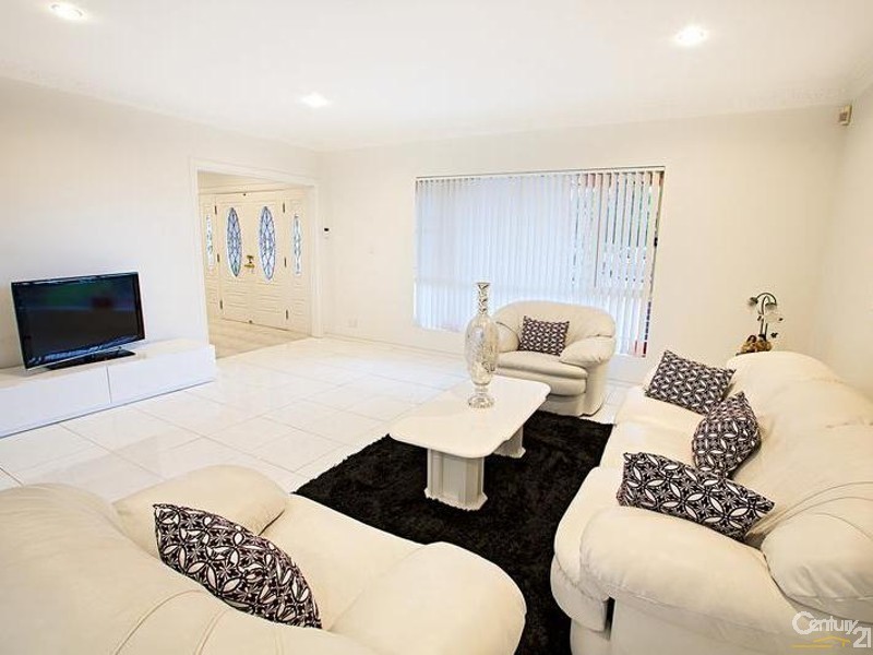 137 Brown Rd, Bonnyrigg Heights NSW 2177