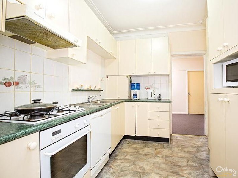 21a Granville Street, Fairfield NSW 2165