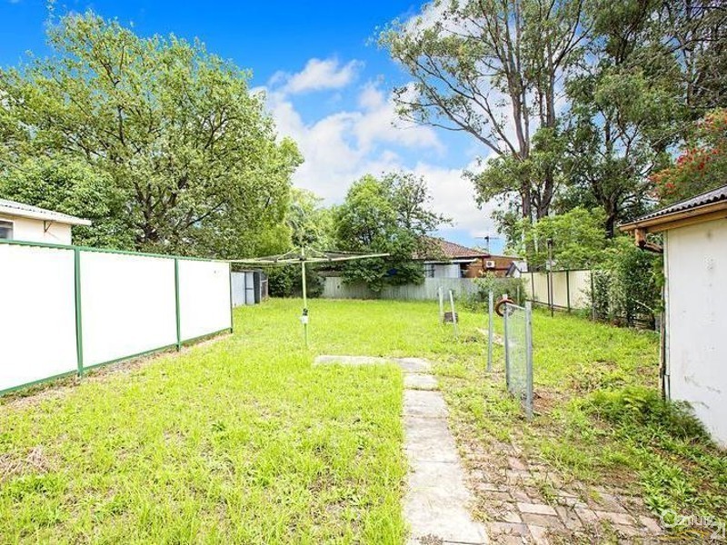 21a Granville Street, Fairfield NSW 2165