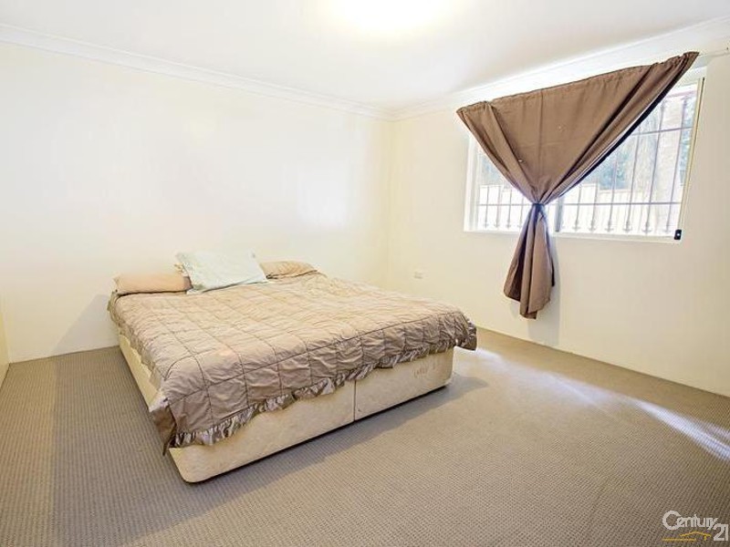 9a Murray St, Merrylands NSW 2160