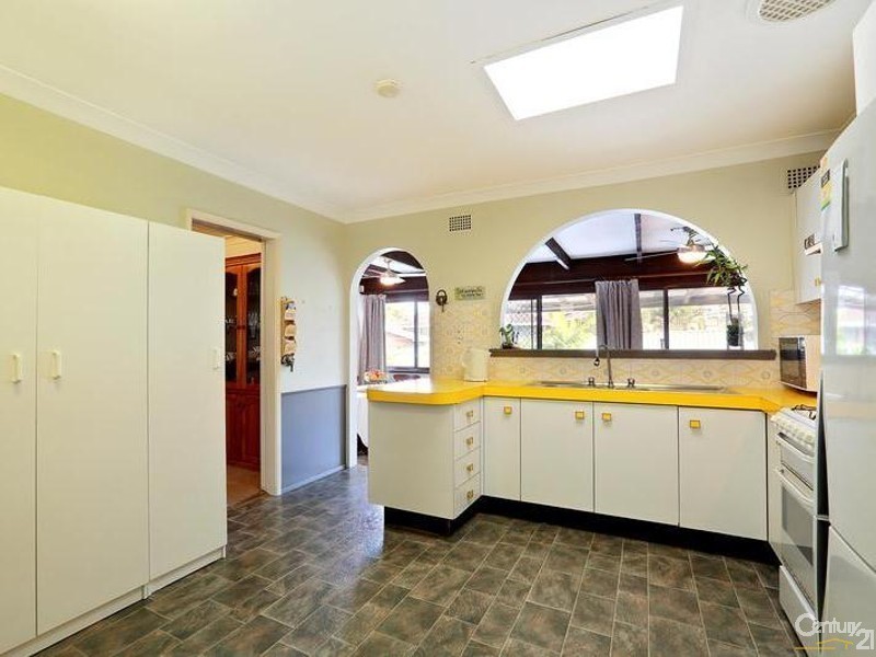 Fairfield West NSW 2165