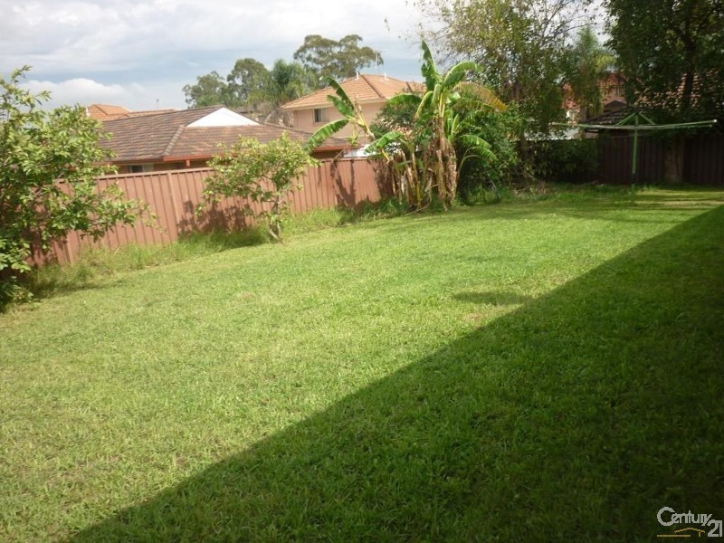 Edensor Park NSW 2176