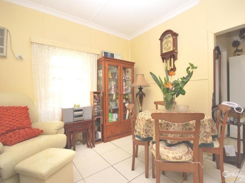 64a Torrens Street, Canley Heights NSW 2166