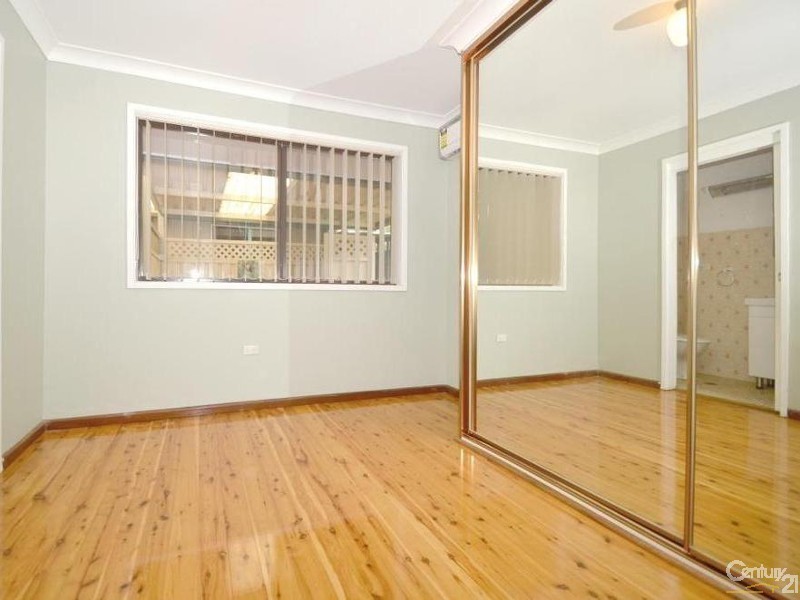 69 Tasman Parade, Fairfield West NSW 2165