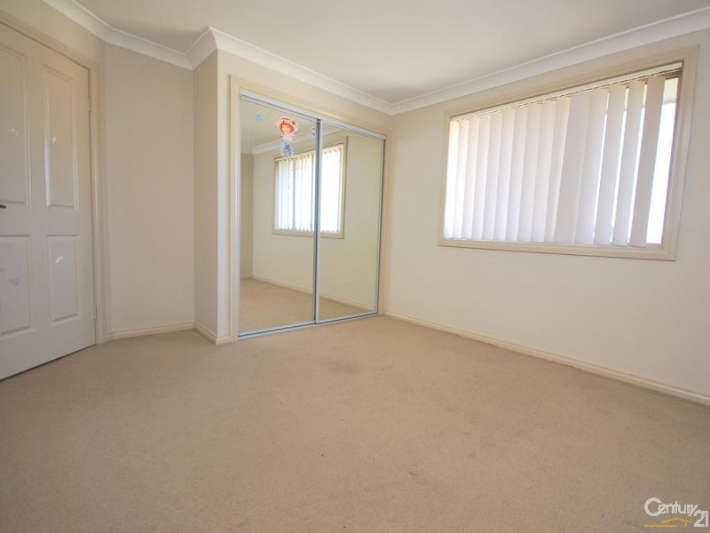 Edensor Park NSW 2176