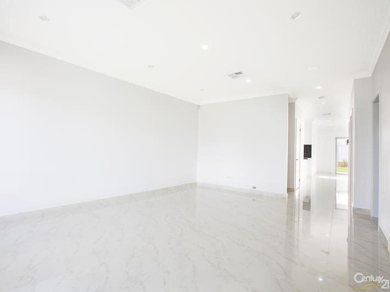 17 – 17A Beelar Street, Canley Heights NSW 2166