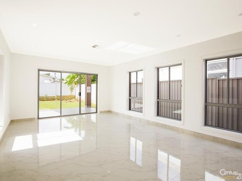 17 – 17A Beelar Street, Canley Heights NSW 2166