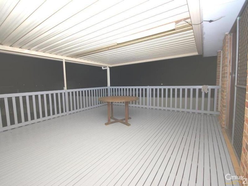 122 Brown Rd, Bonnyrigg Heights NSW 2177