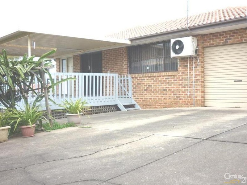 122 Brown Rd, Bonnyrigg Heights NSW 2177