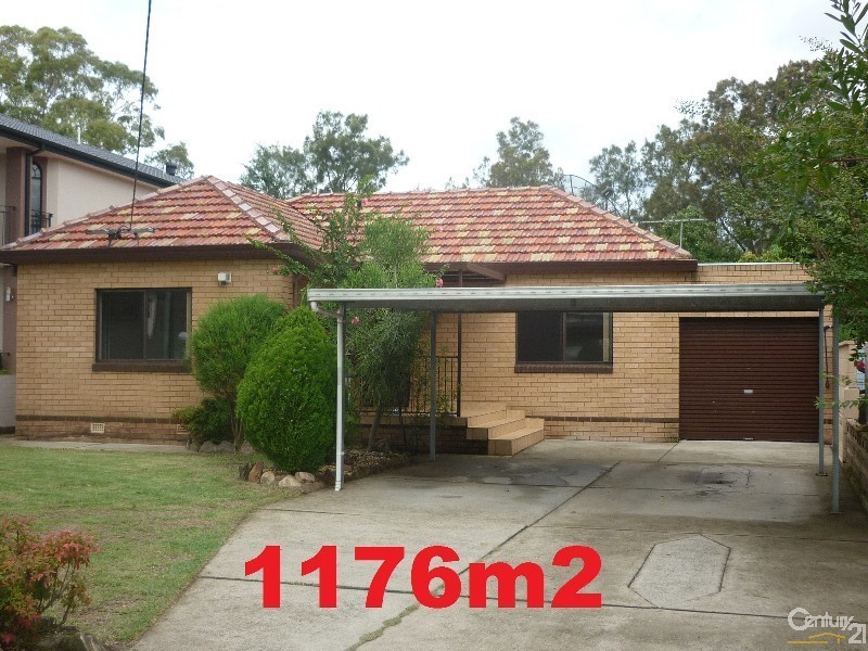44 Riverview Rd, Fairfield NSW 2165
