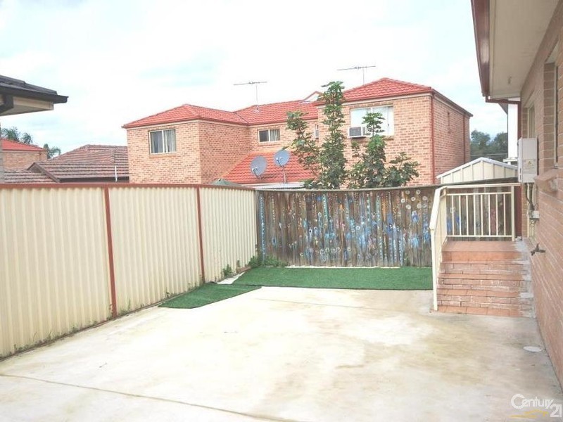 4/14-16 Hunter St, Fairfield NSW 2165