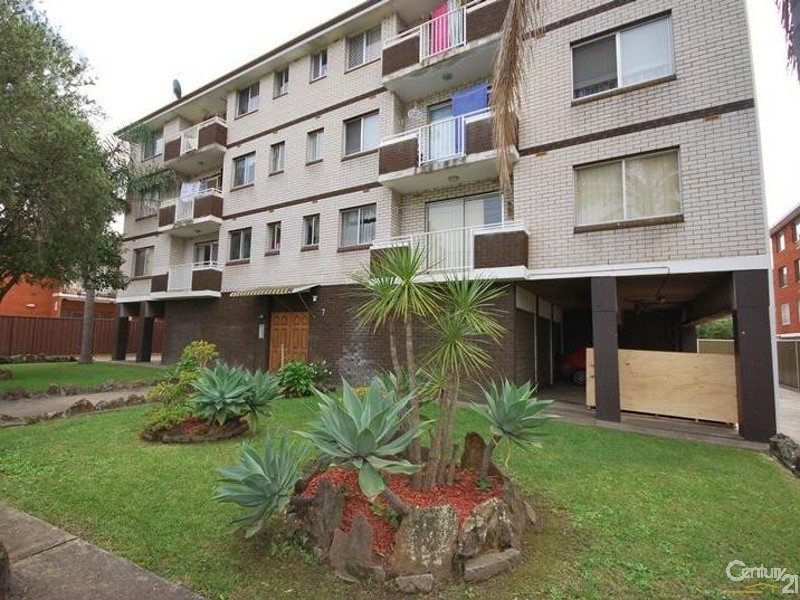 9/7 Carramar Avenue, Carramar NSW 2163