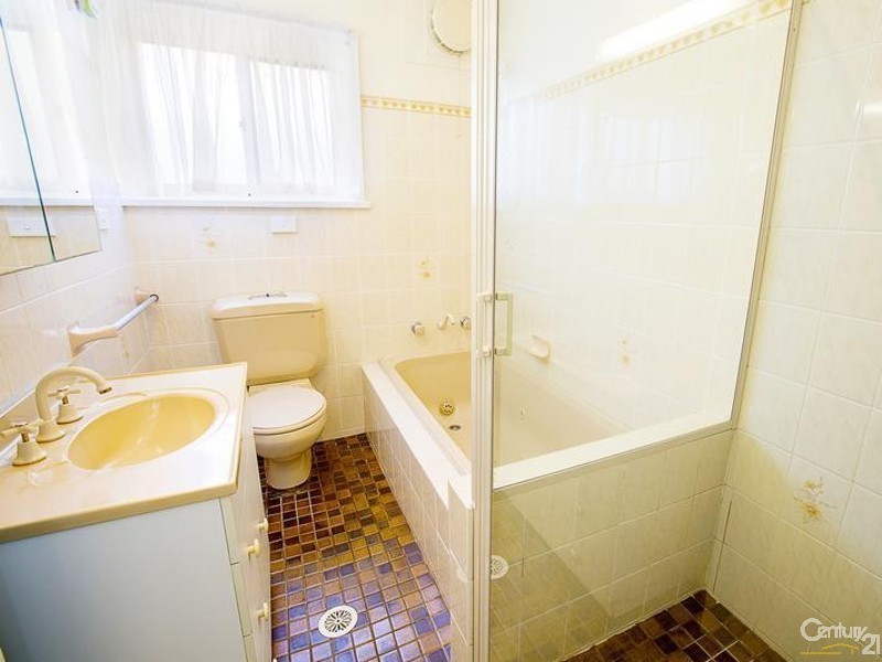 93 Bulli Road, Old Toongabbie NSW 2146